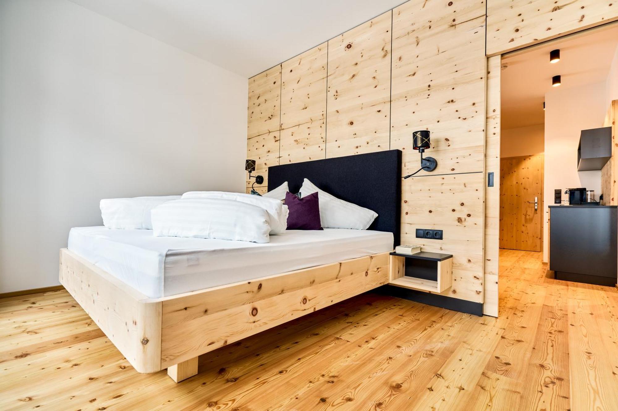 Hotel Venetblick Йерценс Экстерьер фото