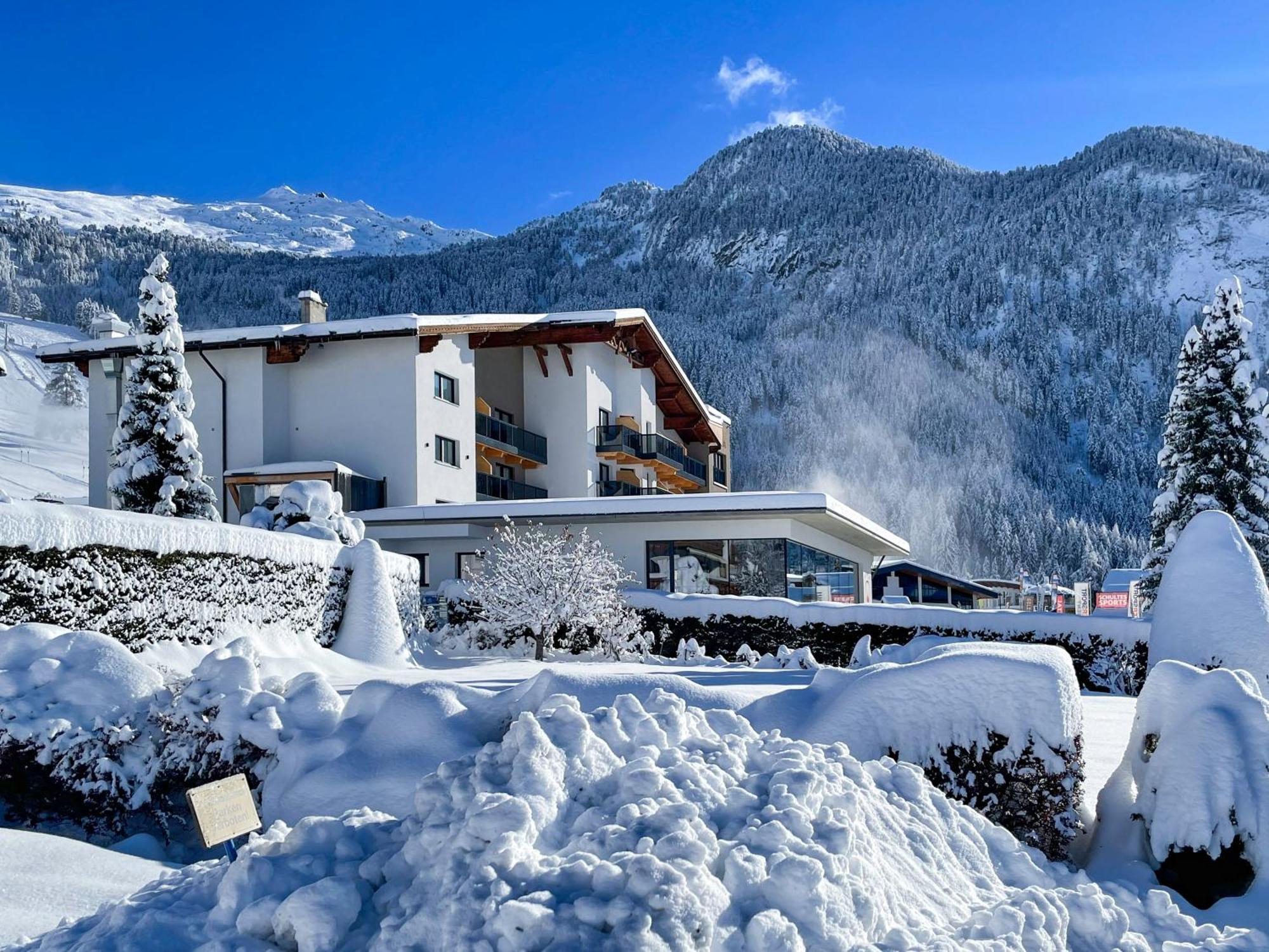 Hotel Venetblick Йерценс Экстерьер фото