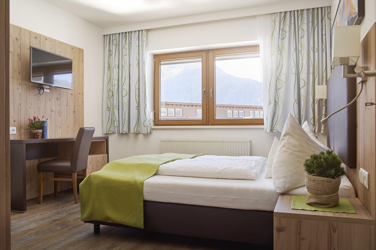 Hotel Venetblick Йерценс Экстерьер фото